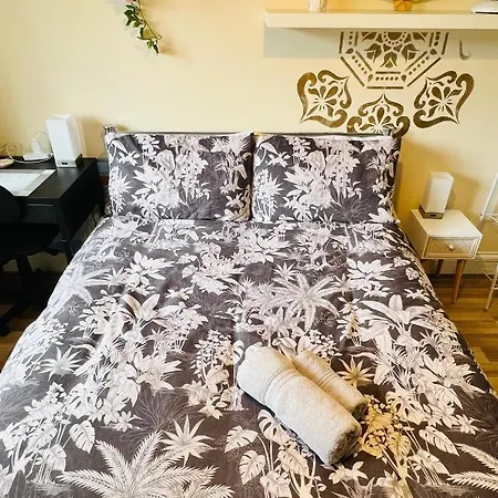 Reading West Homestay Extérieur photo